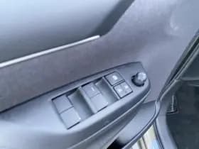 Toyota Yaris thumbnail 42