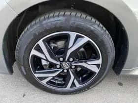 Toyota Yaris thumbnail 6