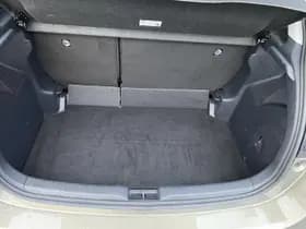 Toyota Yaris thumbnail 13