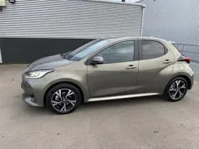 Toyota Yaris thumbnail 5