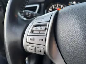 Nissan Qashqai thumbnail 23