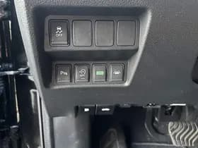 Nissan Qashqai thumbnail 36