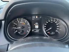 Nissan Qashqai thumbnail 42