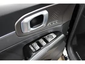 Kia Sorento thumbnail 18