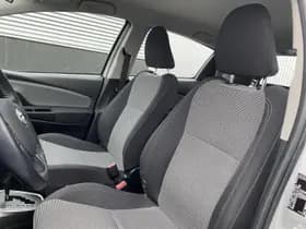 Toyota Yaris thumbnail 23