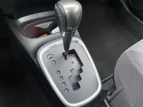 Toyota Yaris thumbnail 39