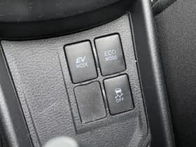 Toyota Yaris thumbnail 41