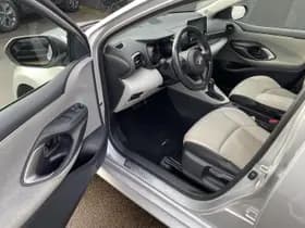 Toyota Yaris thumbnail 22