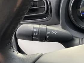 Toyota Yaris thumbnail 29