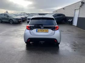 Toyota Yaris thumbnail 7