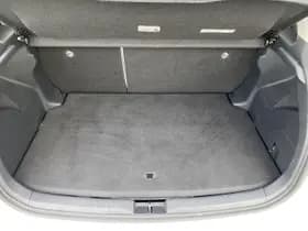 Toyota Yaris thumbnail 9