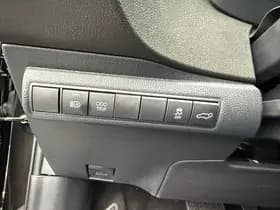 Toyota Corolla-touring-sports thumbnail 39