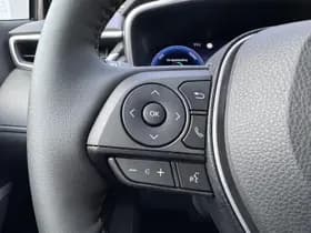 Toyota Corolla-cross thumbnail 13