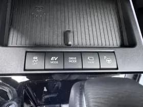 Toyota Corolla-cross thumbnail 22