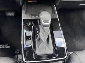 Toyota Corolla-cross thumbnail 23