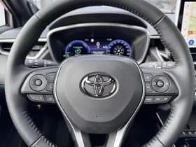 Toyota Corolla-cross thumbnail 37