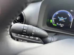 Toyota C-hr thumbnail 14