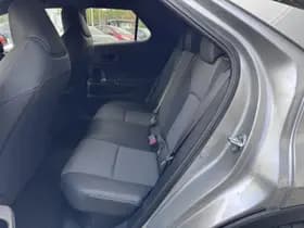 Toyota C-hr thumbnail 23