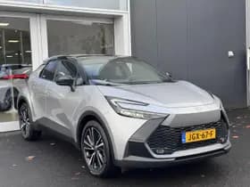 Toyota C-hr thumbnail 4