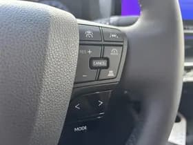 Toyota C-hr thumbnail 37