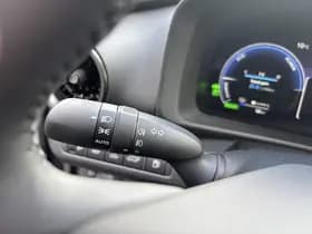 Toyota C-hr thumbnail 38