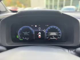 Toyota C-hr thumbnail 10