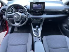 Toyota Yaris thumbnail 11
