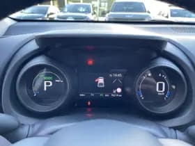 Toyota Yaris thumbnail 12