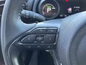 Toyota Yaris thumbnail 13