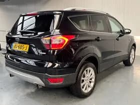 Ford Kuga thumbnail 52