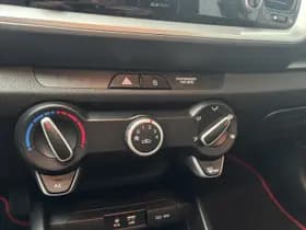 Kia Stonic thumbnail 16