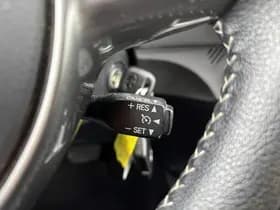 Toyota Yaris thumbnail 57