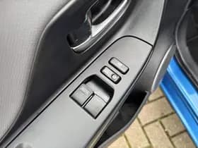 Toyota Yaris thumbnail 61