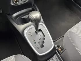 Toyota Yaris thumbnail 66