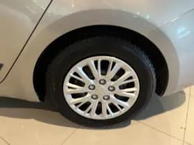 Kia Ceed thumbnail 5