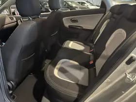 Kia Ceed thumbnail 44