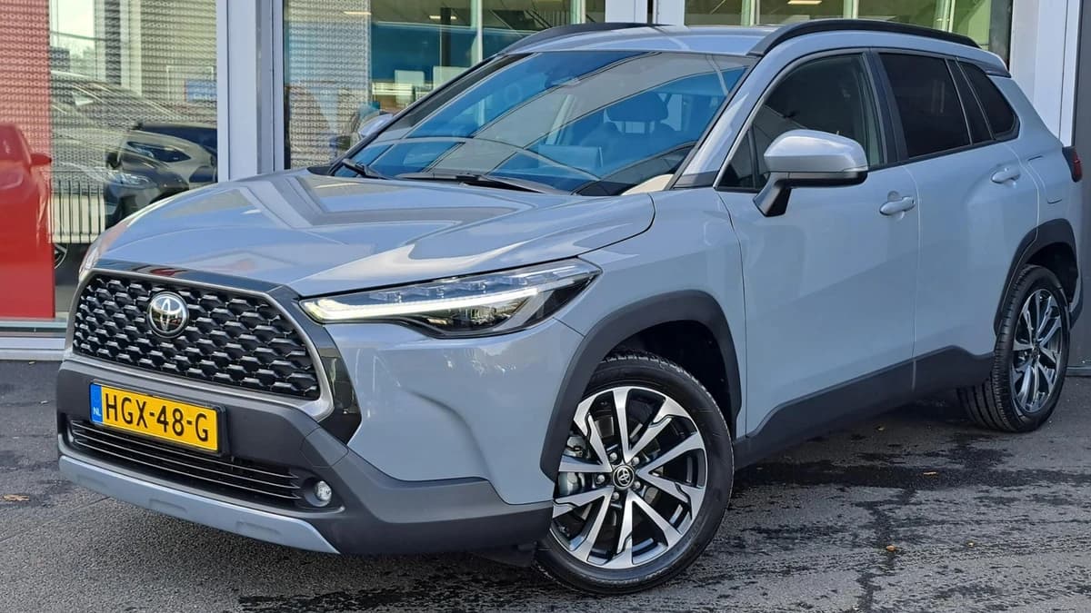 Toyota Corolla-cross — foto 1