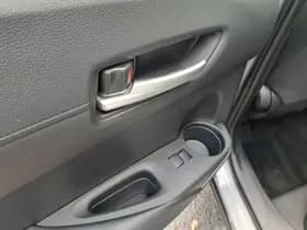 Toyota Corolla-cross thumbnail 28