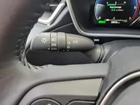 Toyota Corolla-cross thumbnail 50