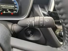 Toyota Corolla-cross thumbnail 51