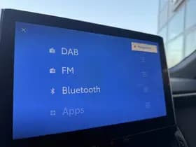 Toyota Corolla-cross thumbnail 54