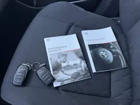 Toyota Corolla-cross thumbnail 71