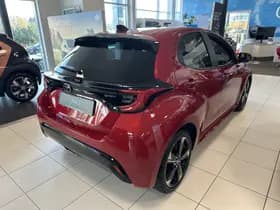 Toyota Yaris thumbnail 2