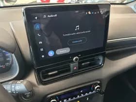 Toyota Yaris thumbnail 13