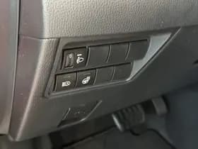 Toyota Yaris thumbnail 26