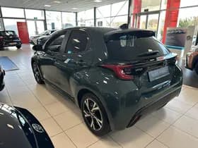 Toyota Yaris thumbnail 16