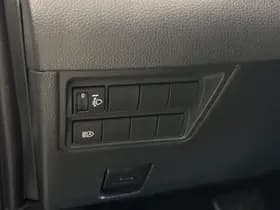 Toyota Yaris thumbnail 24