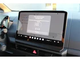 Kia Pv5 thumbnail 12