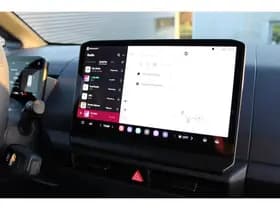 Kia Pv5 thumbnail 55