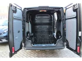 Kia Pv5 thumbnail 69